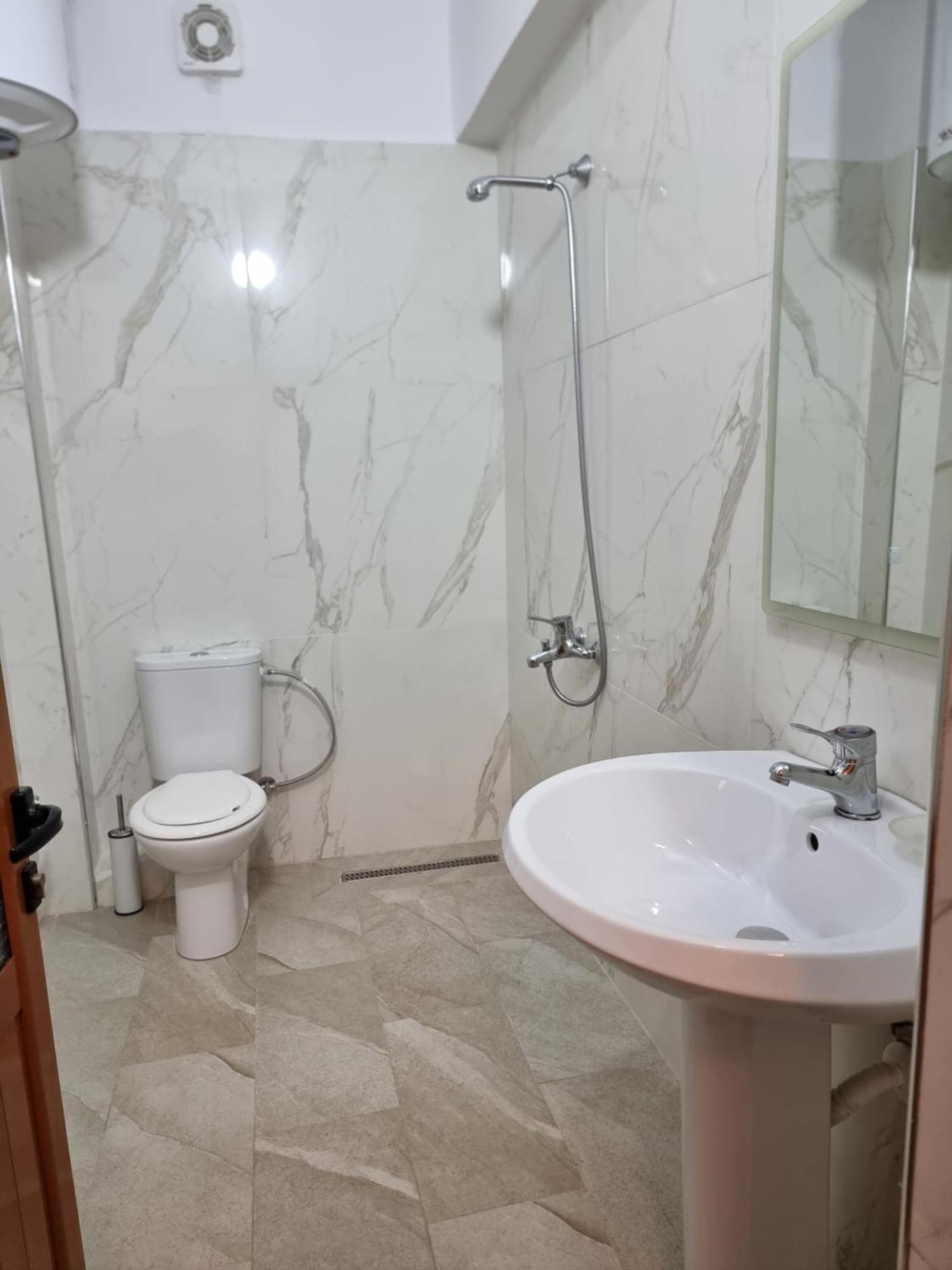 Kc Apartment 베라트 외부 사진